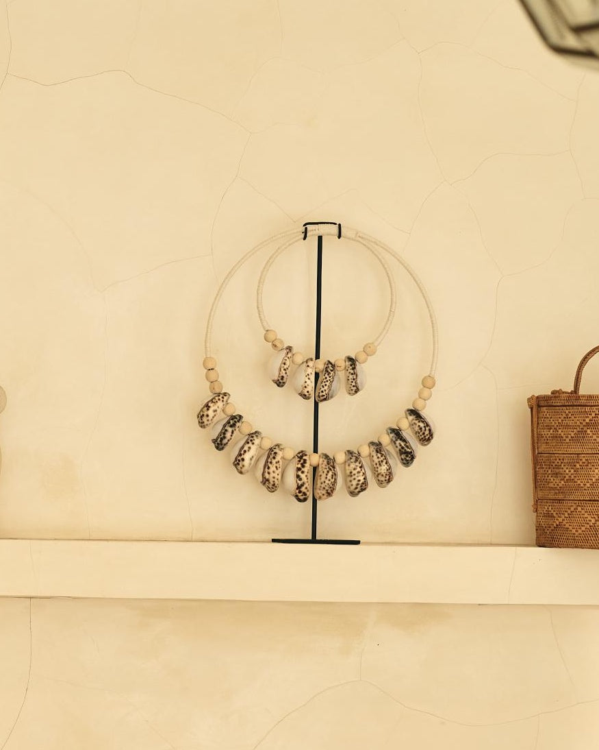 Double Natural White Cowrie Shell Necklace Wall Decor & Iron Stand