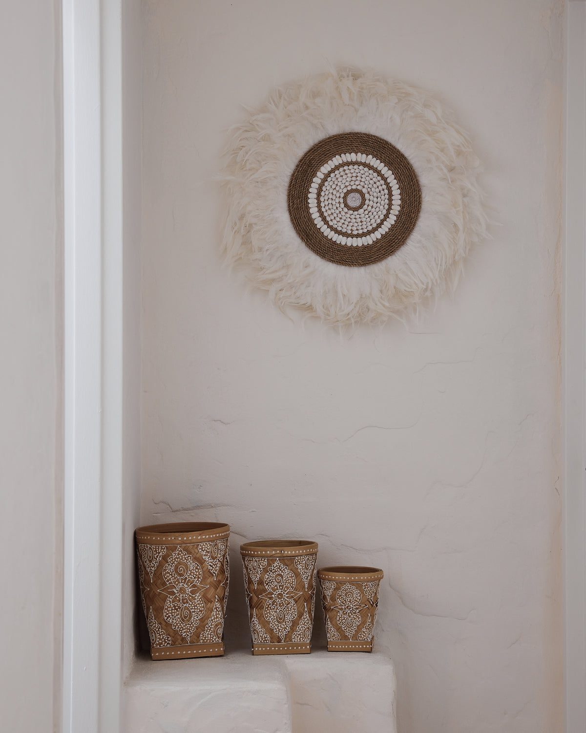 Ayu Feather Juju Hat Wall Decor 2 - White feather & natural cream shell, 60cm
