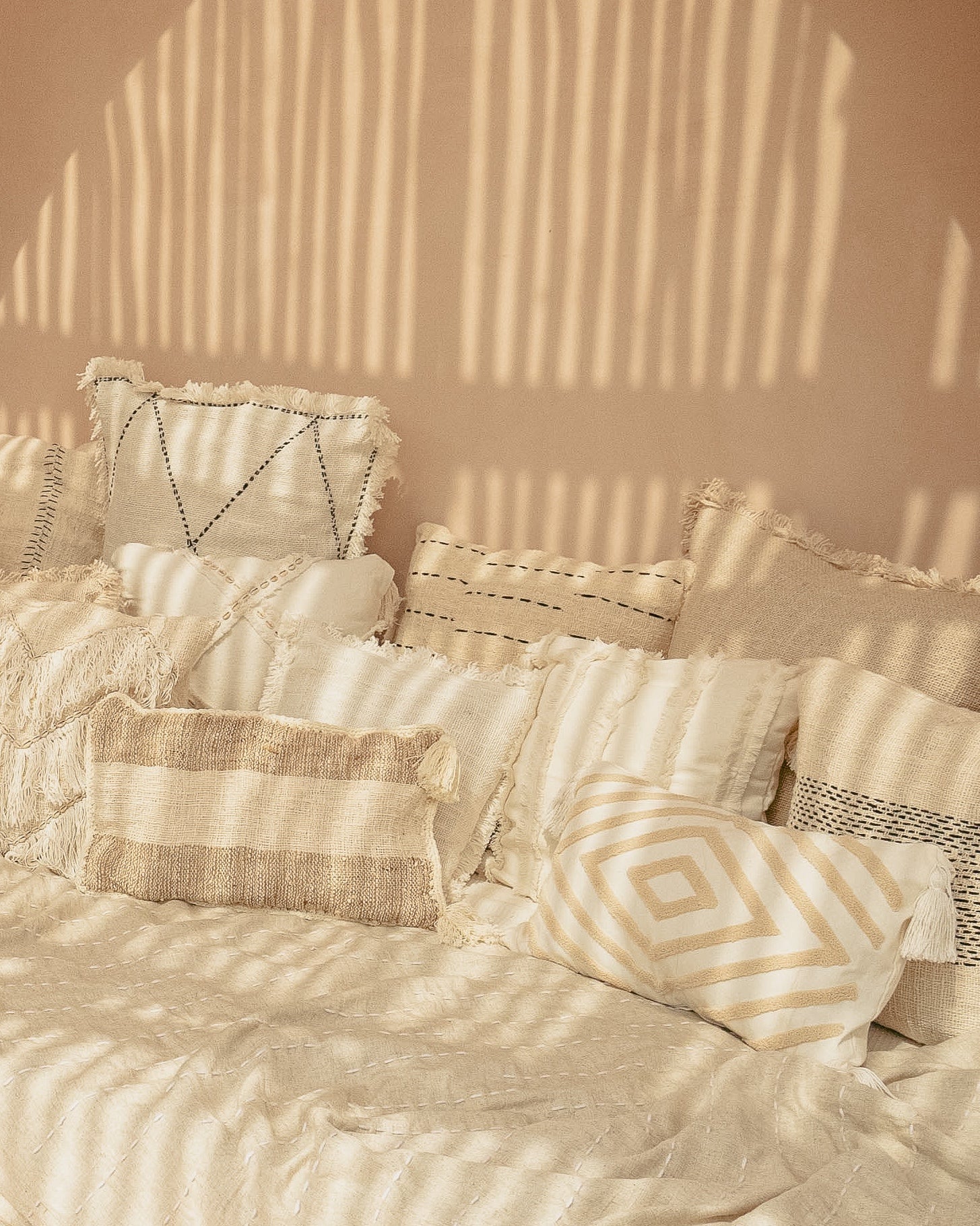 Blush Diamond Cream Cushion Cover with corner tassels - 30x50cm