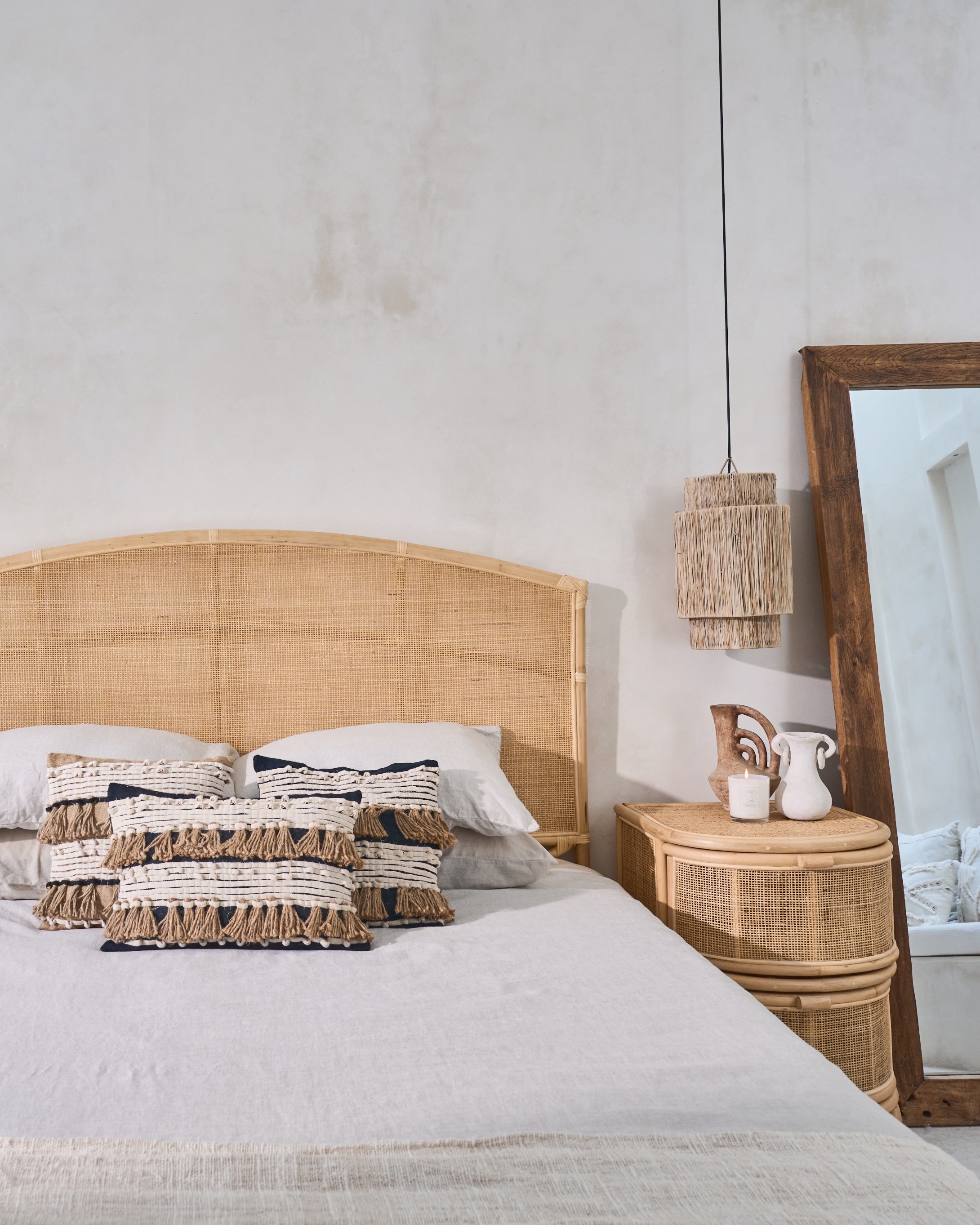 Meno Rattan Sun Weave Bedhead - King Size