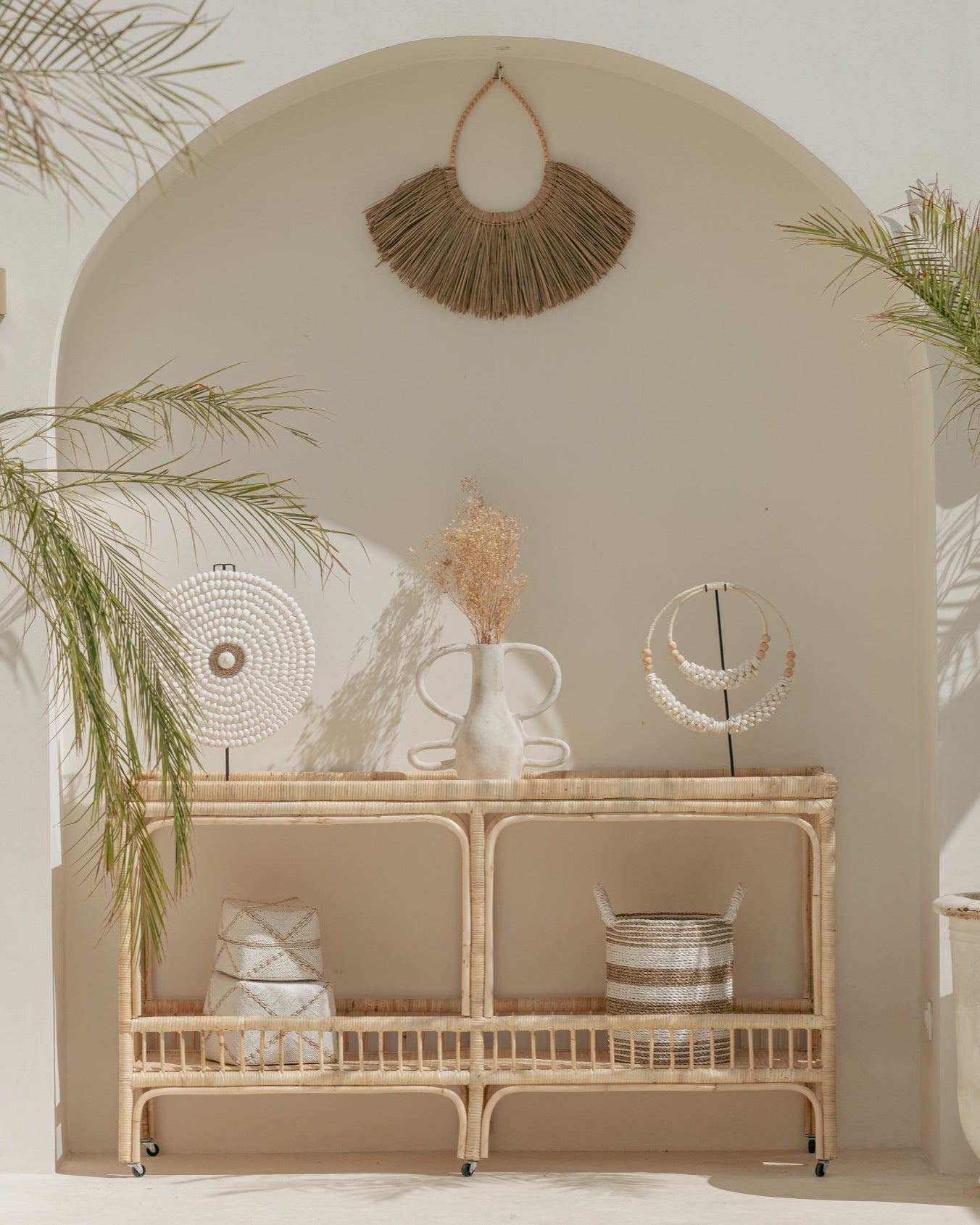 Natural Leaf Half Mendong Wall Hanging