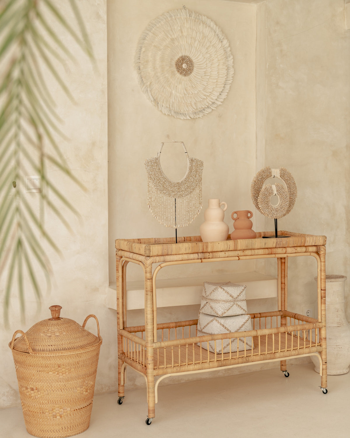Golden Hanging Bead Necklace & Stand