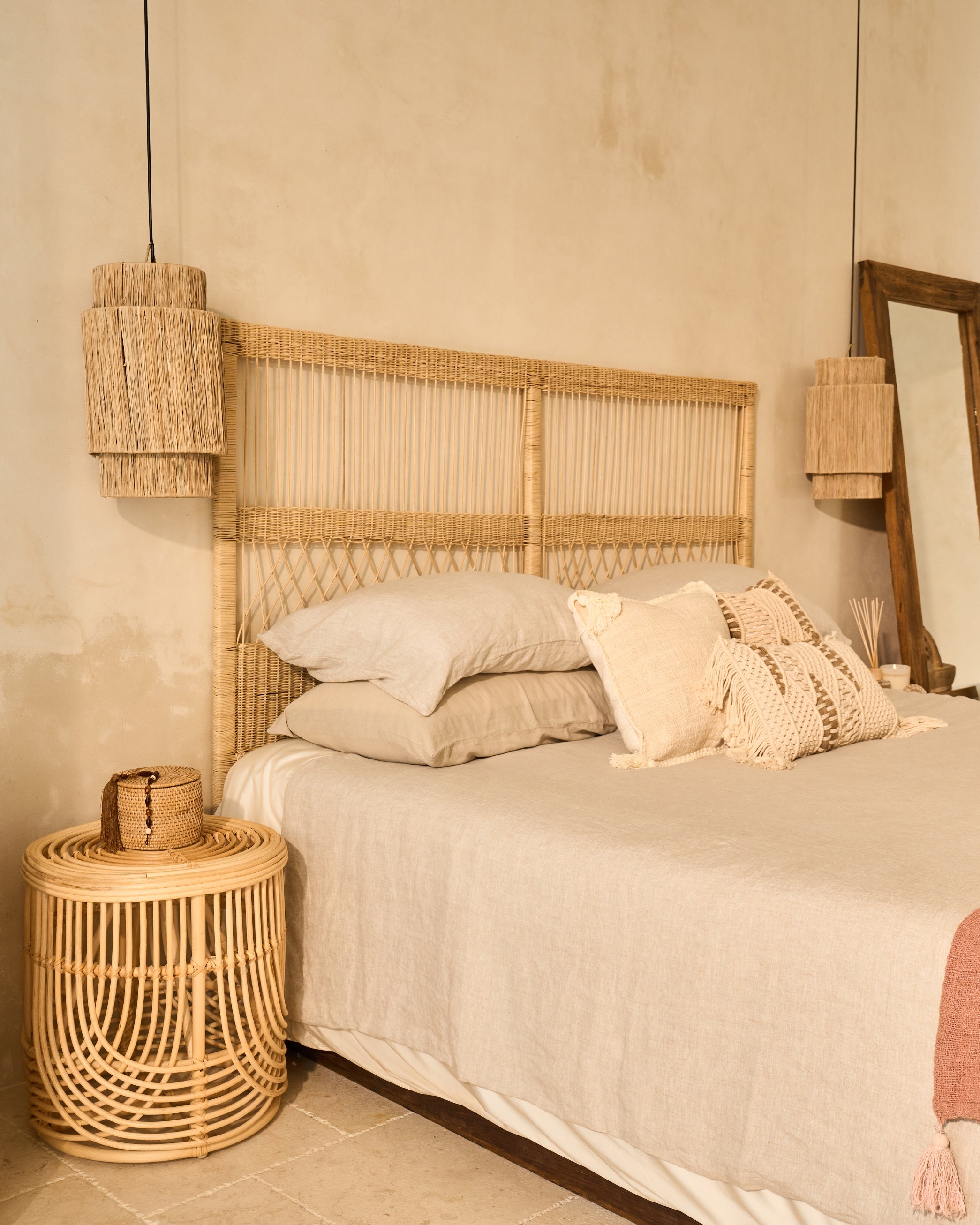 Rote Cane Three Panel Design Bedhead