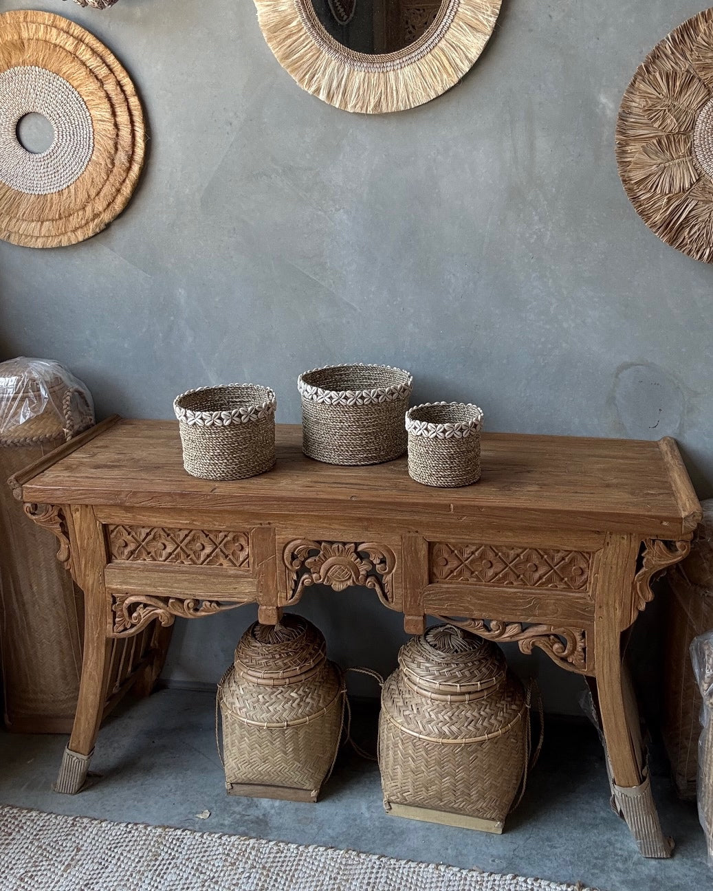 Tall Seagrass Round Basket with shell border, Natural - S, M L