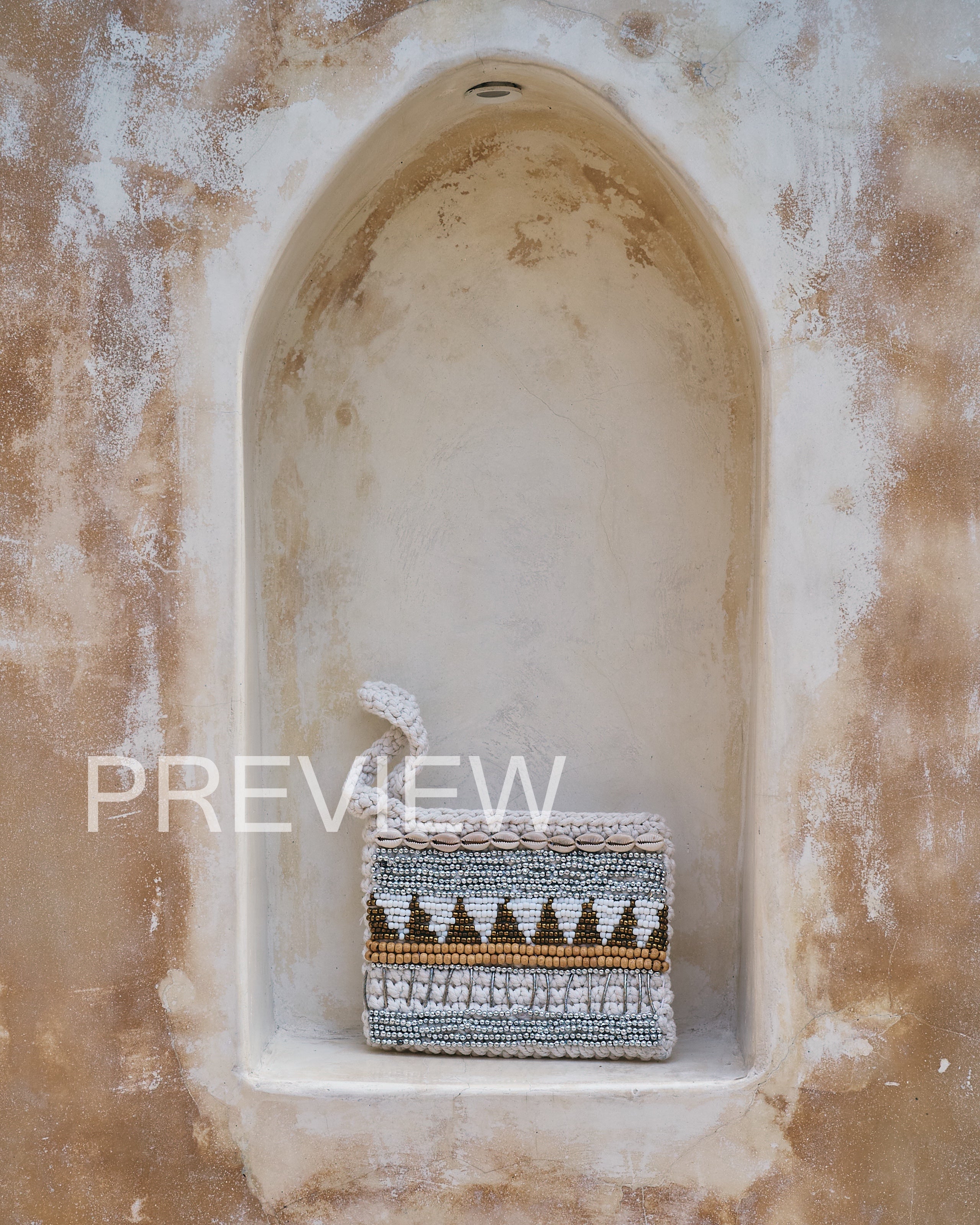 Shell Embellish Hand-Beaded Clutch Purses - L