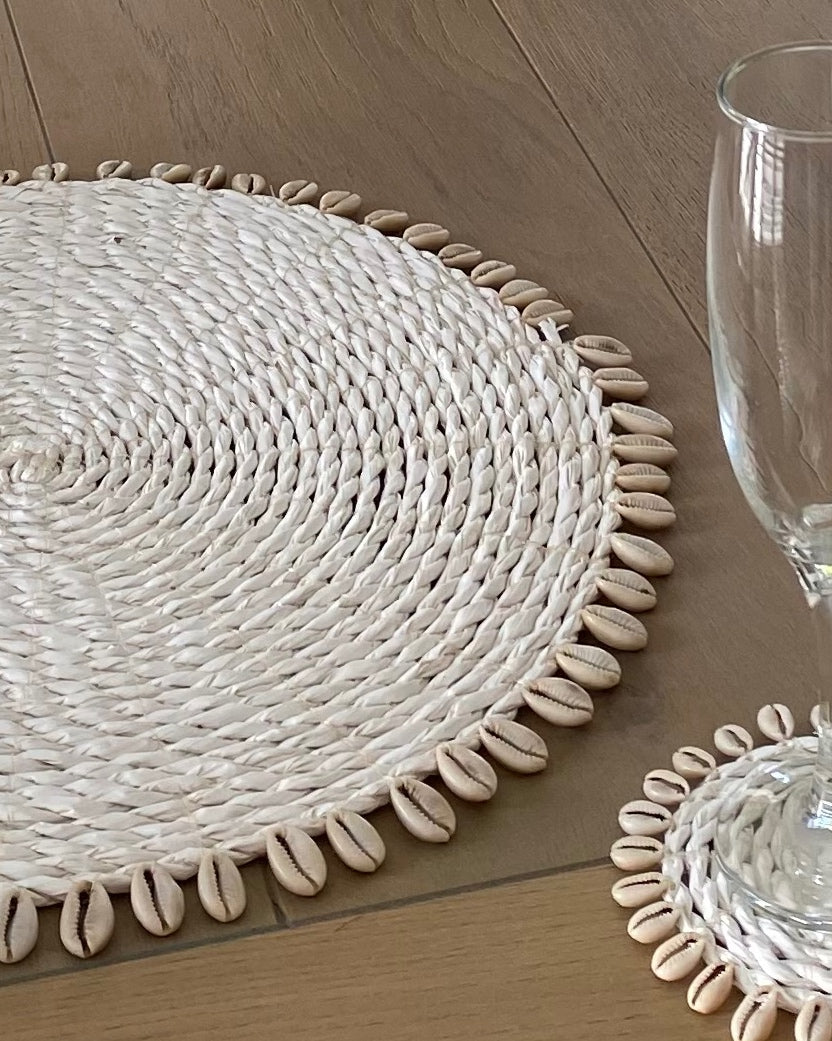 White Rattan Woven Placemats with Shell Fringe Feature Design