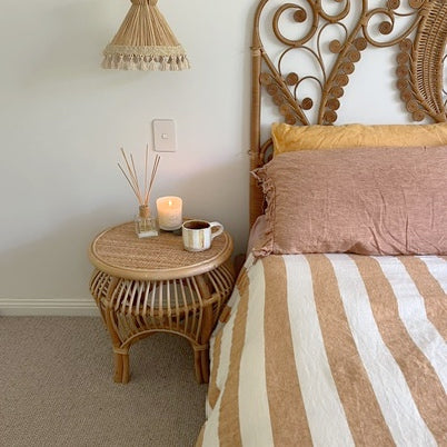 Balon Rounded Curve Design Rattan Side Table