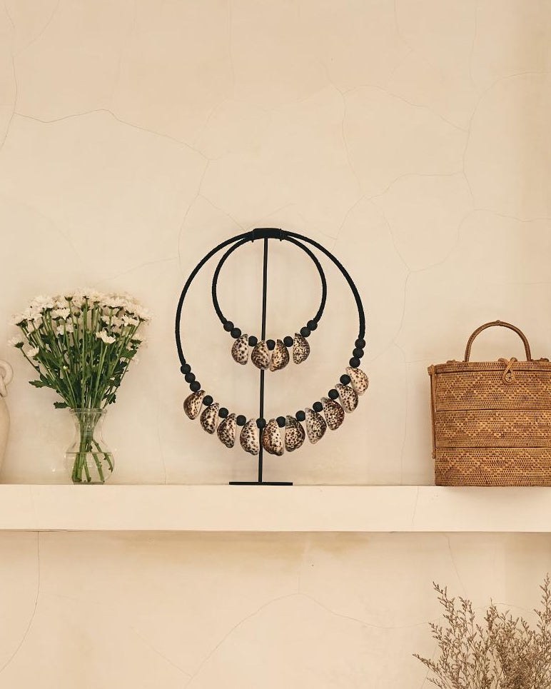 Black White Cowrie Shell Necklace &amp; Stand