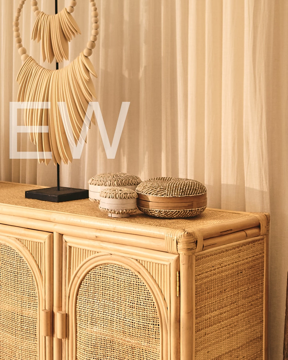 Busur Rattan Tri Sunrise Console Cupboard