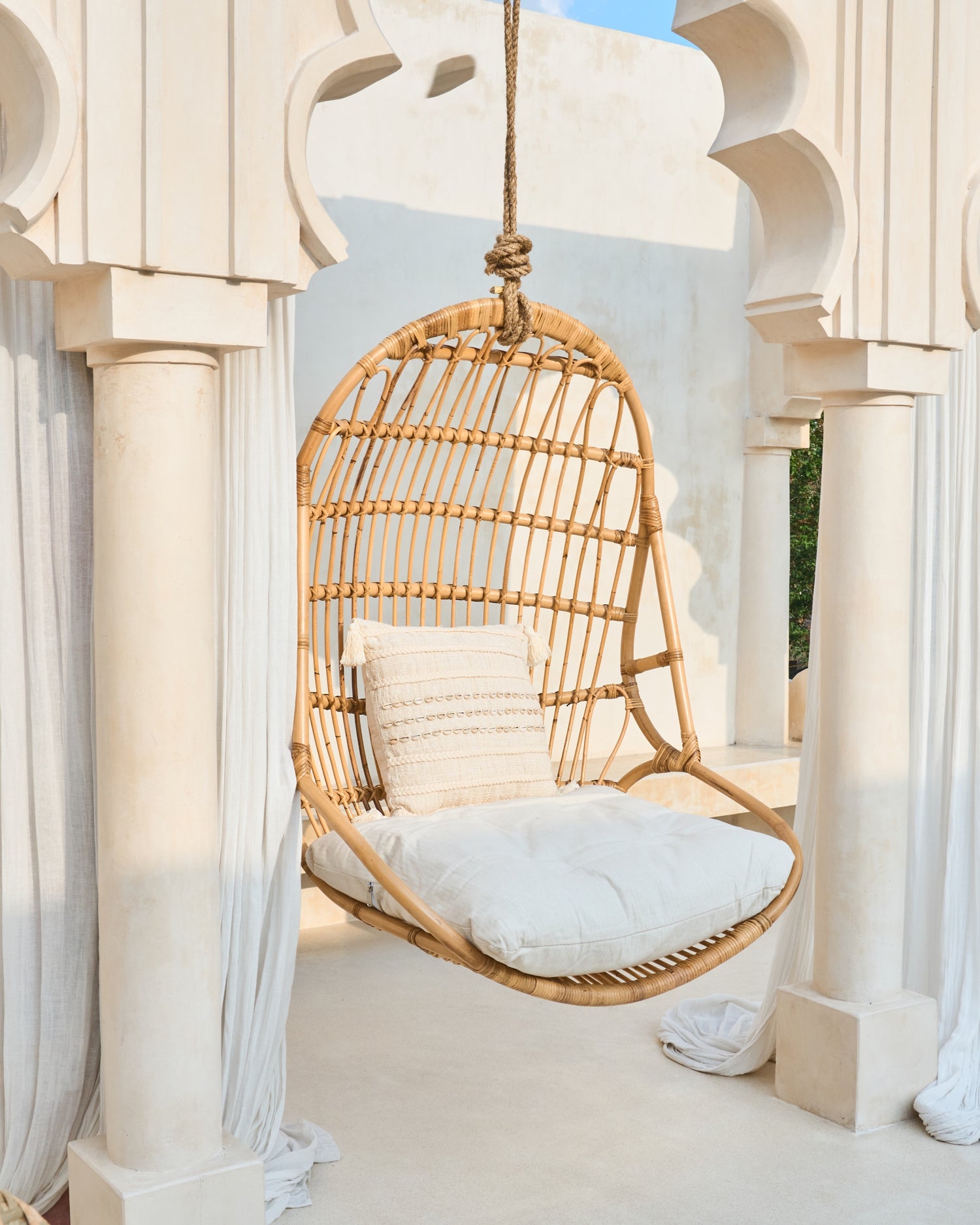 Kasih Hanging Chair Rattan Weave