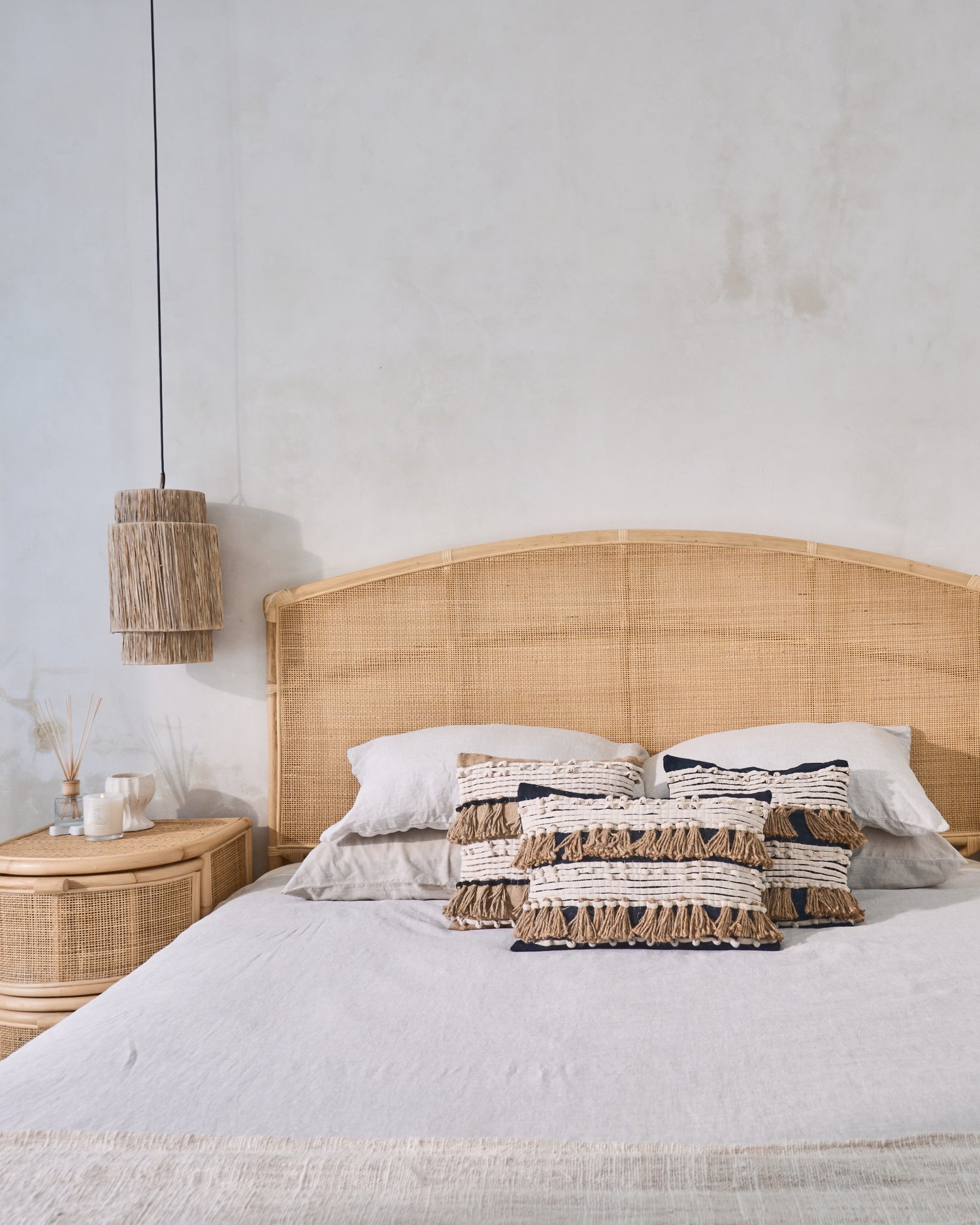 Meno Rattan Sun Weave Bedhead - King Size