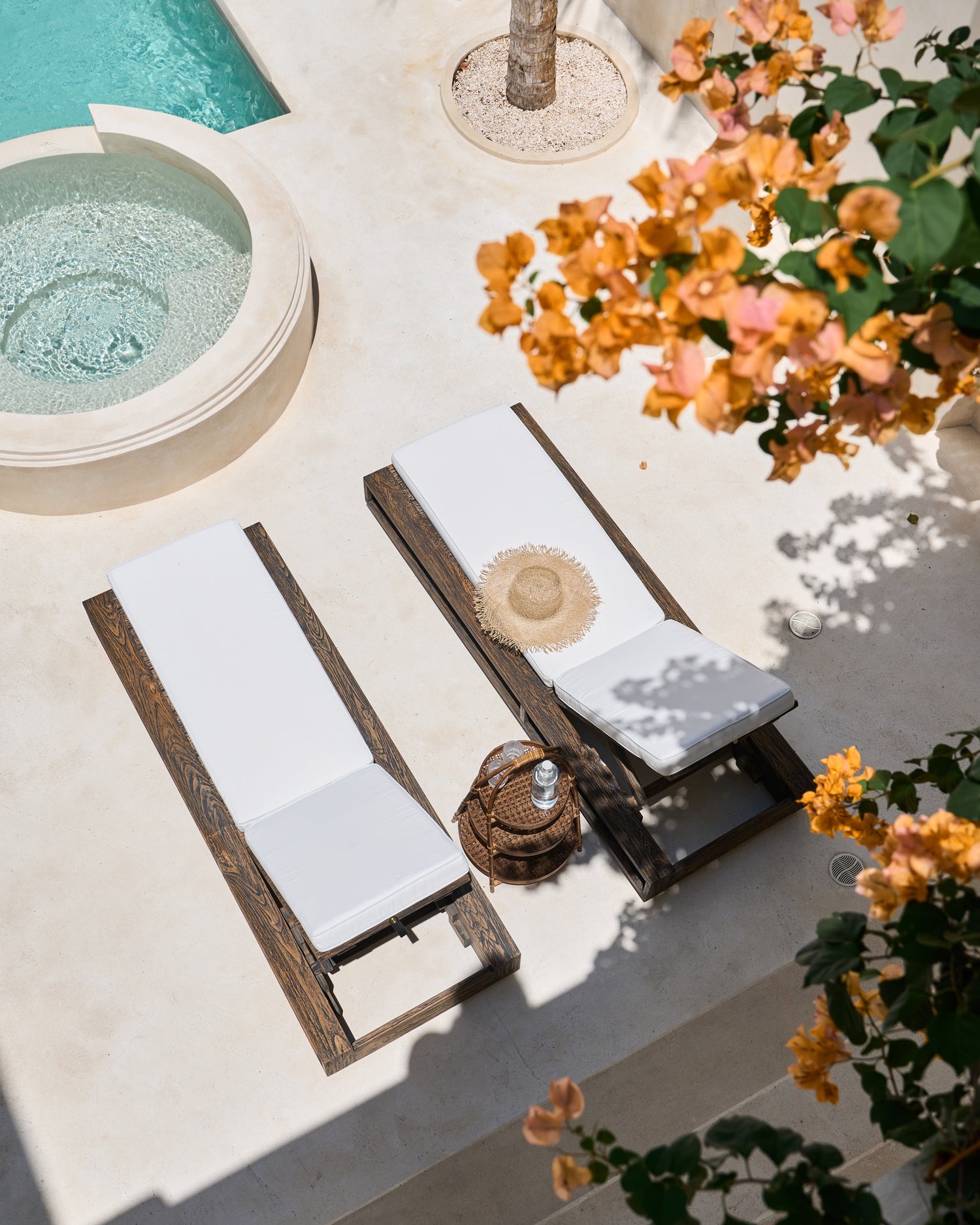 Panas Recycled Teak Outdoor Sun Lounger - BlackWash