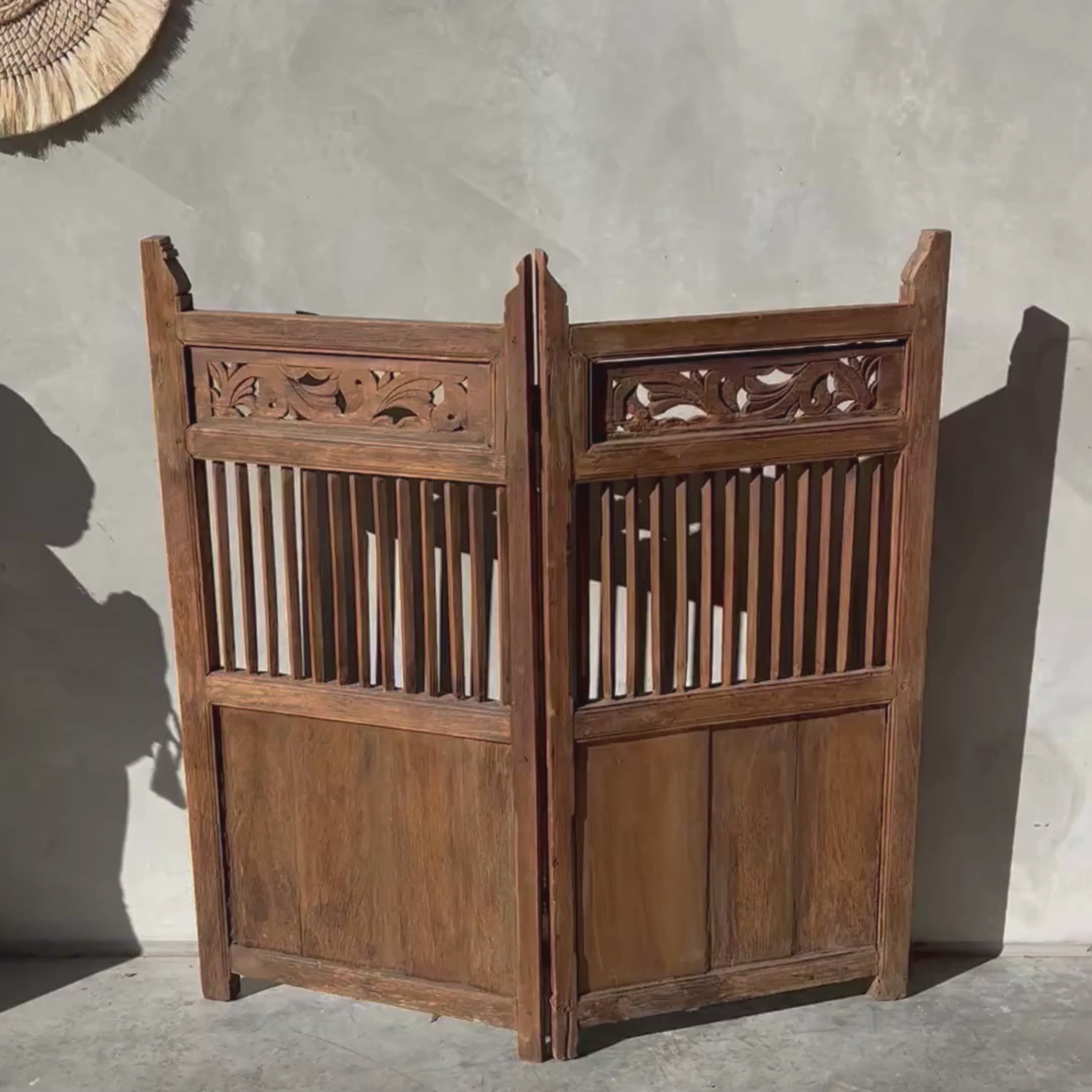 JIWA Taman Vintage Original Teak Two Panel Screen