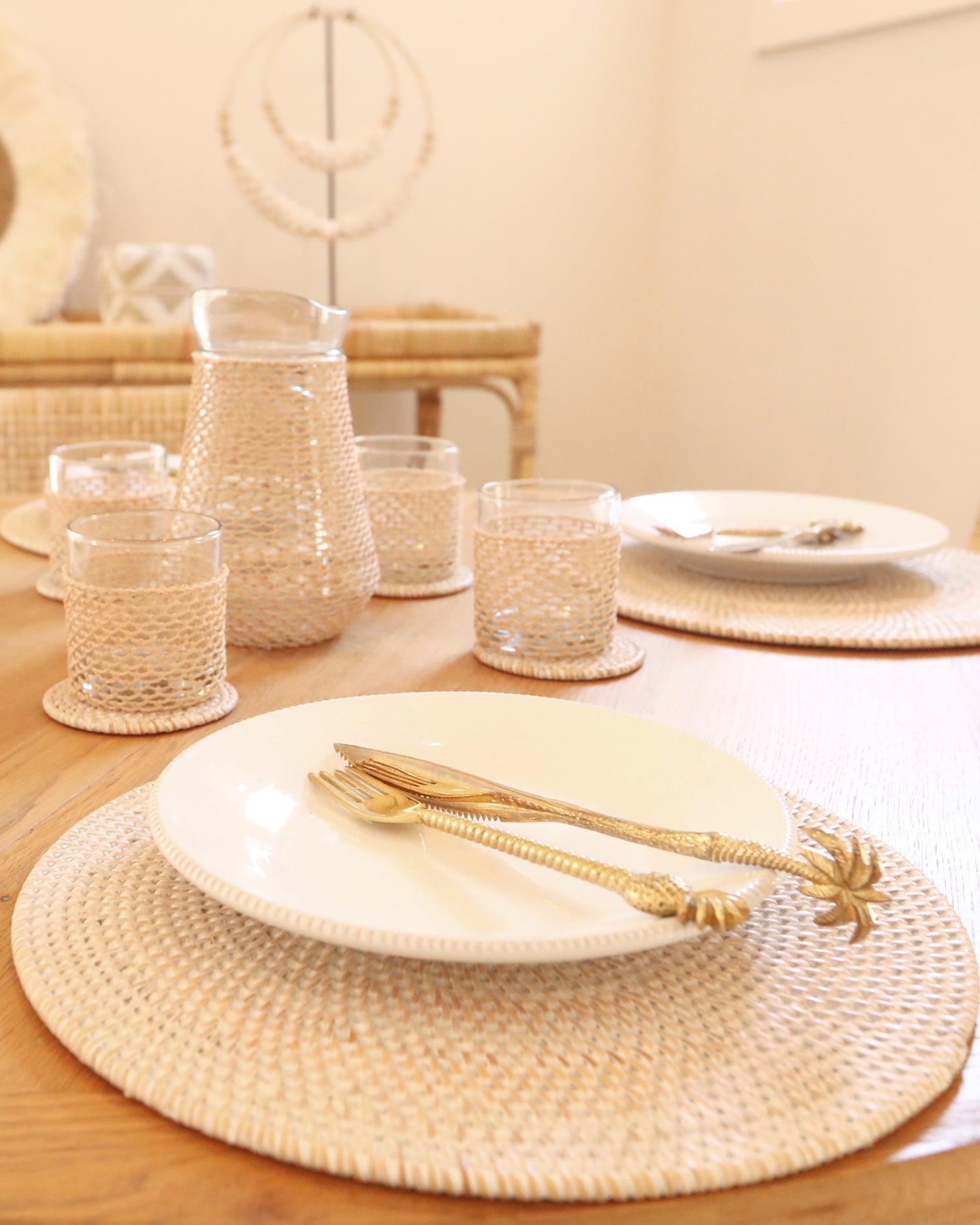 Whitewash Round Rattan Coasters - Single or Boxed Set x6